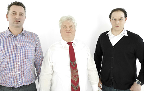
Der Innovation verpflichtet (v. l.): Aufsichtsrat Philipp Majewski, Peter Reinecke, Gesellschafter-Geschäftsführer, und Michael Rösner, Vertrieb.



