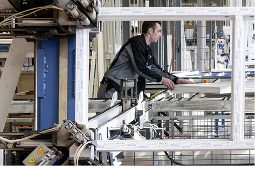 



Nicht alle Handgriffe lassen sich automatisieren, aber Rolf arbeitet aber auch hier daran, die bestmögliche Reihenfolge zu finden.
