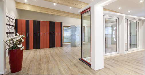 



Darüber hinaus soll der Verkaufsraum Kompetenz ausstrahlen. 
