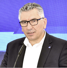 



Der Sprecher der Gealan-Geschäftsleitung, Ivica Maurovic, freut sich über ein kräftiges Umsatzwachstum.
