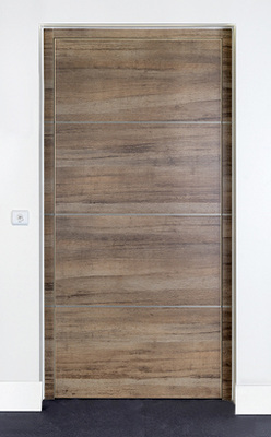 



Beschlag und Tür verschmelzen zu einer echten Einheit.
