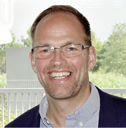 



Jörn Schütte hat bei Inoutic seit Februar als 3. Geschäftsführer die Verantwortung für Vertrieb, Marketing und Anwendungstechnik im Geschäftsbereich Fensterprofilsysteme übernommen.
