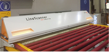 <p>
</p>

<p>
Die Installation des Scanners erfordert nur einen geringen Platzbedarf, wie hier am Ausgang eines Vorspannofens zu sehen ist. 
</p> - © Foto: Softsolution

