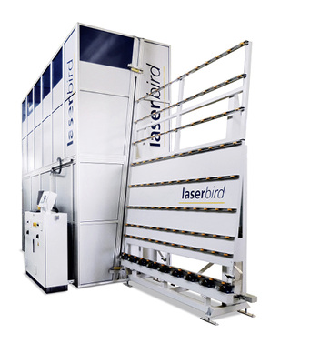 



Laserbearbeitung: Durch seine materialschonende Arbeitsweise lässt sich mit dem Laserbird eine sanfte Randentschichtung umsetzen.
