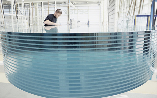 



Dieses 18-fach-Laminat von sedak wird auf der glasstec zu bestaunen sein.
