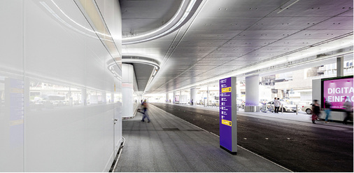 



Die beiden 450 m langen Beleuchtungssysteme an den Wänden des Terminals sowie die LED-Flächen verbessern die räumliche Qualität des Vorfahrtsbereichs deutlich.
