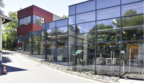 



Innerhalb des Produktionsprozesses bei Niveau gilt es, einen bemerkenswerten Höhenunterschied zu überwinden.
