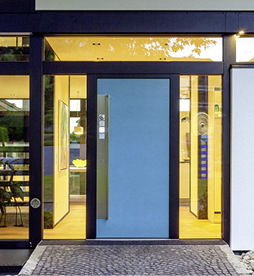 



Der steigenden Nachfrage nach Smarthome-Lösungen wird Niveau durch eine Vielzahl an elektromotorischen Schließsystemen mit unterschiedlichsten Öffnungsmechanismen gerecht.
