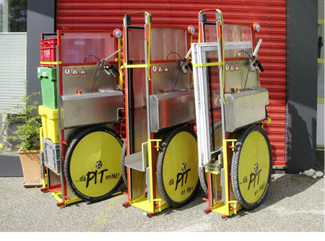 



Der 68 kg leichte PIT L ermöglicht Monteuren Fenster, Türen und Werkzeug mühelos auf die Baustelle zu transportieren. 
