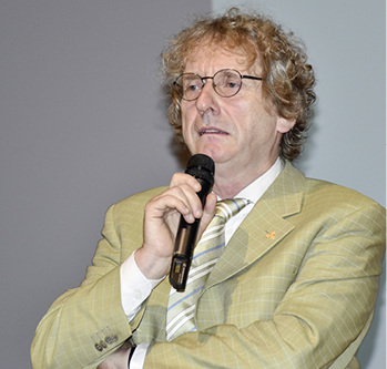 



Pionier des „Cradle to Cradle“-Gedankens, Prof. Dr. Michael Braungart: Es gilt, die Eigenschaft, die Nutzung zu verkaufen, nicht das Produkt. 
