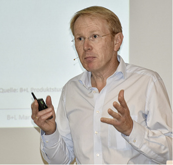 



Martin Langen von B+L Marktdaten: Ohne viel Dreck und ganz schnell muss die Sanierung klappen. Das wäre ein Mega-Erfolgsmodell.
