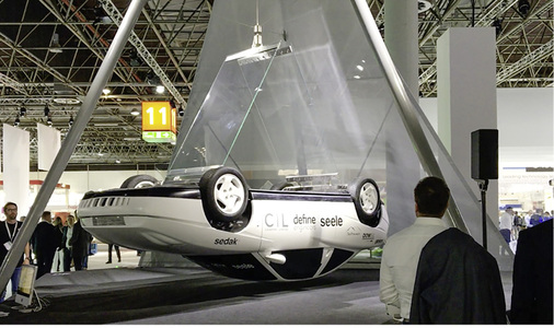 



Die Sonderschau glass technology live war wieder der zentrale Anlaufpunkt für alle Besucher der glasstec und zeigte sich zur Jubiläumsveranstaltung in einem frischen Outfit. 
