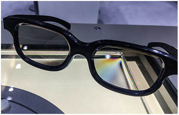 



Qualitätskontrolle: Mit neuen Scannersystemen wird jetzt die Glasrandspannung sichtbar.
