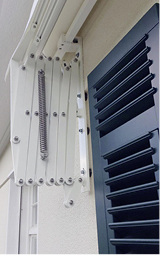 



Kleiner Platzbedarf im eingefahrenen Zustand
