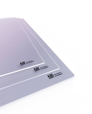 



Die Lasermarkierung mit dem ES-Guard-System ermöglicht die eindeutige und vor allem maschinell lesbare Markierung von Monogläsern ebenso wie von Isolierglaseinheiten.
