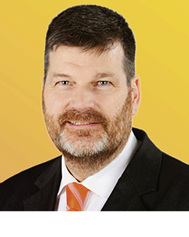 



Ralf Spiekers ist Abteilungsleiter Technik und Normung im Bundesinnungsverband Tischler Schreiner Deutschland.
