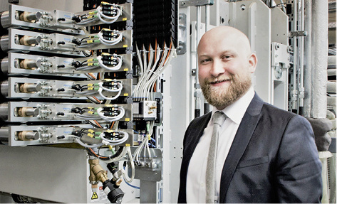 



Robert Gaiser bei der Vorstellung der neuen Bürkle-VSG-Anlage
