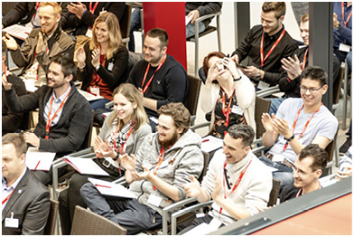 



70 begeisterte Teilnehmer der JUT (Jungunternehmertagung) verbrachten je nach Anfahrt bis zu drei interessante Tage im Münsterland. 
