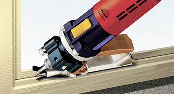 



Professionelles Abdichten eingebauter Fenster und Türen mit der Hebor-Dichtungsnutenfräse D 93.
