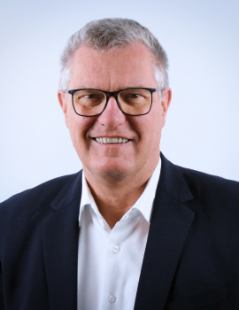 Uwe Risle, Director Product Management bei Glaston Germany - © Matthias Rehberger/GW Uwe Risle, Director Product Management bei Glaston Germany