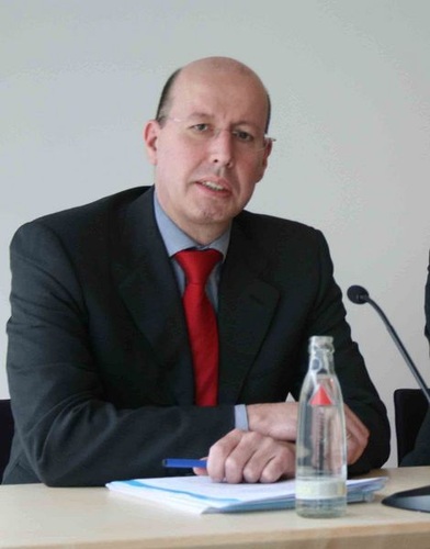 Ralf Olsen, Geschäftsführer des pro-K Industrieverbandes Halbzeuge und Konsumprodukte aus Kunststoff e.V. - Matthias Rehberger, GLASWELT