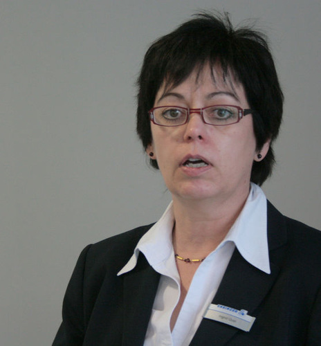 Ensinger Produktmanagerin Ingrid Quel. - Matthias Rehberger, GLASWELT