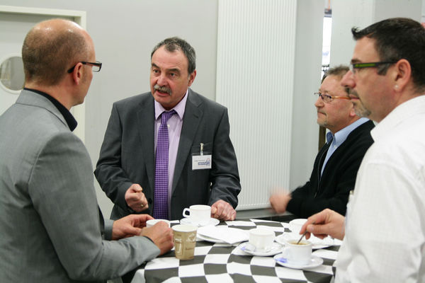 Branchentreff am Nürburgring - Daniel Mund / GLASWELT