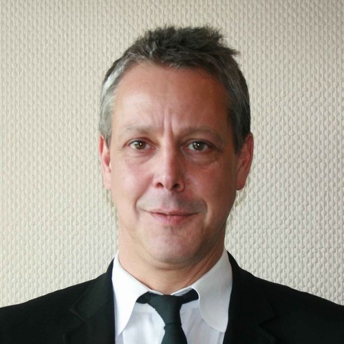 André Schwind referierte über: “Es lebe der Friedhof“ - Schwierige Produkte gibt es nicht“. - Matthias Rehberger, GLASWELT - © Matthias Rehberger, GLASWELT
