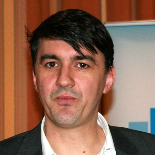 Christoph Windschief vom HDH sprach über "Social Media" und neue Formen der Vermarktung. - Matthias Rehberger, GLASWELT