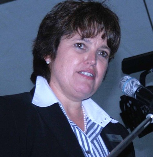 "Wir sind stolz auf unsere 125-jährige Tradition", so Geschäftsführerin Marion Klemm beim Festabend. - Matthias Rehberger, GLASWELT