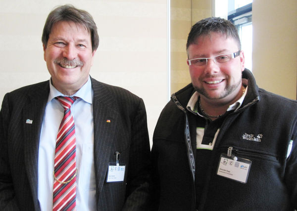 Ulrich Tschorn (VFF) und Sachverständiger Alexander Dupp