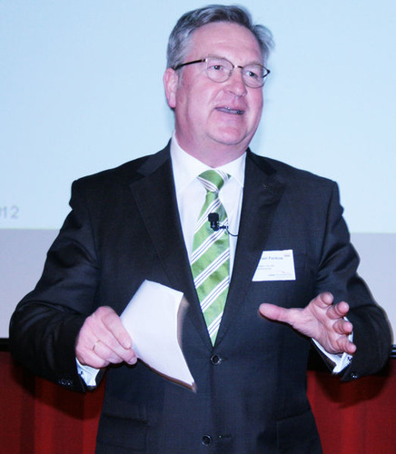 Dr. Michael Pankow, Director Global Key Accounts - Matthias Rehberger, GLASWELT