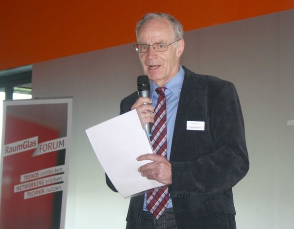 Durch die Veranstaltung fï¿½hrte Horst Harzheim - Matthias Rehberger, GLASWELT