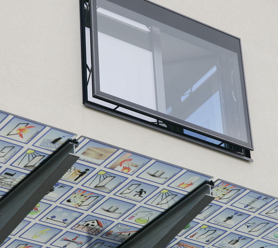 Die Fassade am ift Rosenheim - Daniel Mund / glaswelt.de