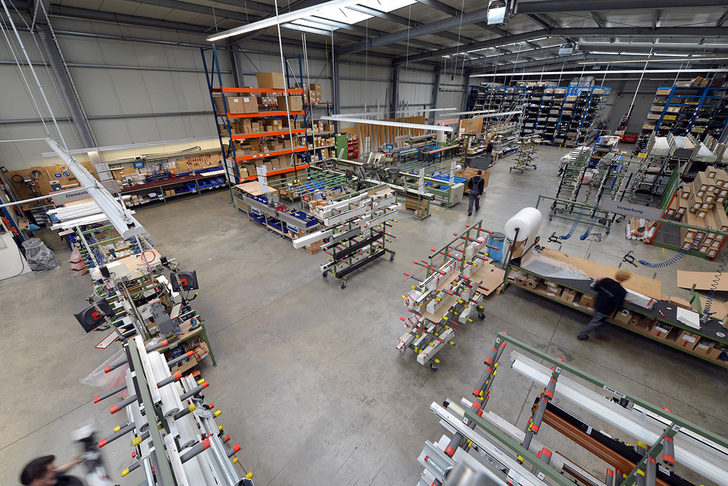 Ein Blick in die Fertigung des Produktionsstandorts Burgbernheim - Alulux