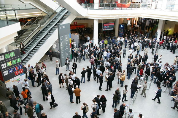 Auch aufgrund der erweiterten Ausstellungsfläche erwartet die NürnbergMesse ­erneut volle Messehallen und starkes Interesse von Fenster- und Fassadenexperten. - Daniel Mund / glaswelt.de - © Daniel Mund / glaswelt.de
