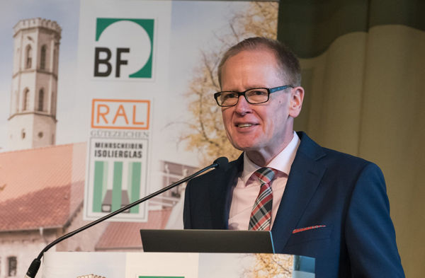 Jochen Grönegräs, der Geschäftsführer des Bundesverband Flachglas. Foto: Matthias Rehberger, www.glaswelt.de