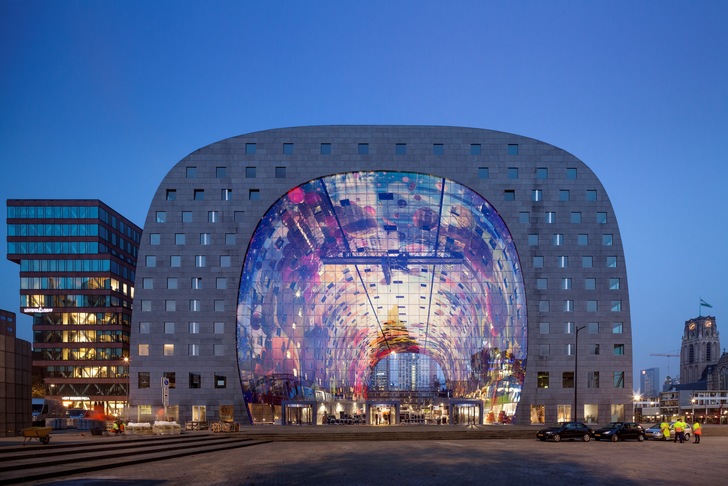 Das spektakuläre Markthallen-Gebäude wurde vom niederländischen Architekturbüro MVRDV entworfen. - Guardian - © Guardian
