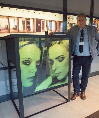 Im Gespräch it der GLASWELT: Kees Fivie ist Direktor von Sanco Mitglied Smits Bedrijven in Gemer (NL) - Rainer Hardtke / www.glaswelt.de