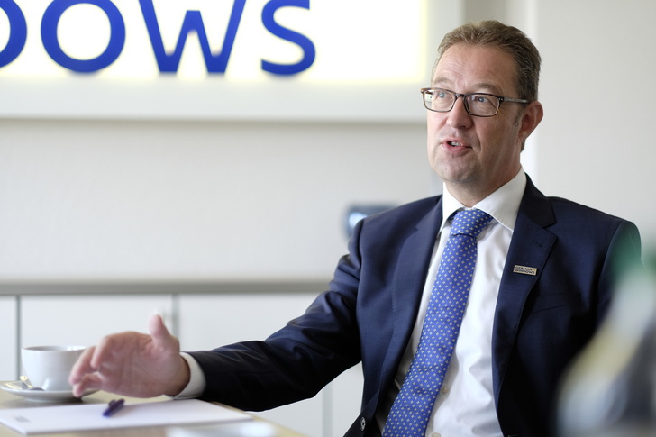 German Windows-Prokurist Helmut Paß (54) sieht “ehrlichen Dialog“ als Schlüssel zum unternehmerischen Erfolg. Für eine Etablierung am Markt brauche es kontinuierliche Weiterentwicklung, aber auch einen langen Atem. - GW GERMAN WINDOWS, Südlohn-Oeding