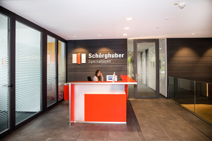 Auch ein repräsentativer Empfangsbereich wurde geschaffen. - Schörghuber