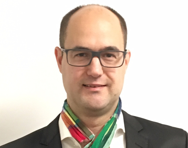 Martin Zitto, Business Development Manager im Segment Display Materials bei Merck. - Matthias Rehberger / GLASWELT