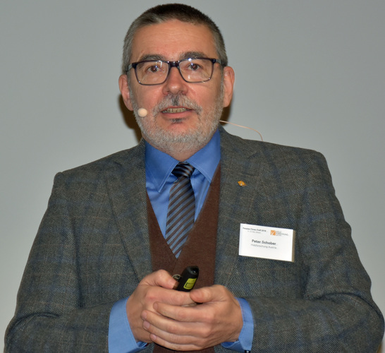 Peter Schoben thematisierte auf dem Fenster-Türen-Treff erneut das Vakuumglas - Daniel Mund / GLASWELT