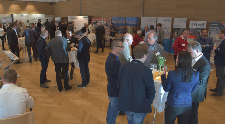 Die begleitende Ausstellung des Fenster-Türen-Treffs - Daniel Mund / GLASWELT