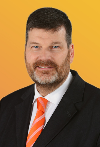 Ralf Spiekers Abteilungsleiter Technik, Normung und Arbeitssicherheit - Gewerbespezifische Informationstransferstelle - Tischler Schreiner Deutschland