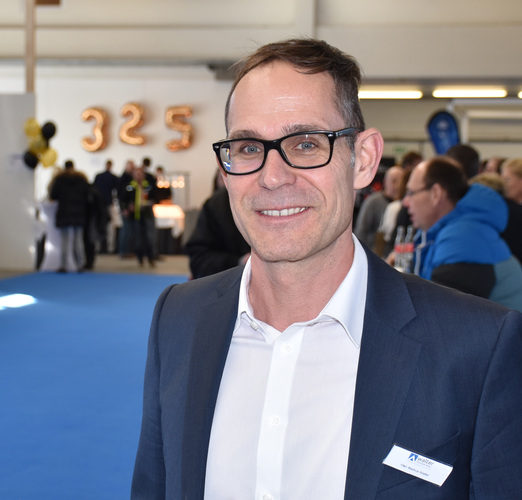 Markus Walter auf der Jubiläumsfeier im Gespräch mit der GLASWELT - Daniel Mund / GLASWELT