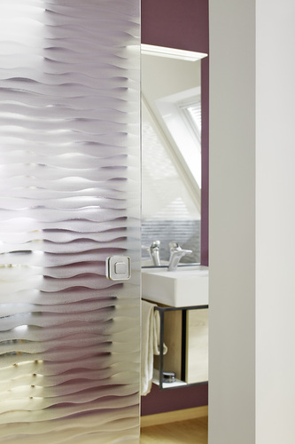 Produkte wie Waveline Fluid sind besonders wirkungsvoll, wenn sie in großen Formaten zum Einsatz kommen. Speziell für Duschabtrennungen hat Saint-Gobain mit Timeless eine Glas. - Saint-Gobain Glass - © Saint-Gobain Glass
Produkte wie Waveline Fluid sind besonders wirkungsvoll, wenn sie in großen Formaten zum Einsatz kommen. Speziell für Duschabtrennungen hat Saint-Gobain mit Timeless eine Glas. - Saint-Gobain Glass - © Saint-Gobain Glass