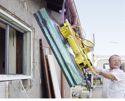 Gerade für Hochsicherheitsanwendungen sowie für VSG-Aufbauten werden häufig auch heißgelagerte ESG-Gläser verwendet. - Sicurtec