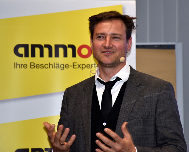 Wir wissen nicht, was Prof. Ellert sich beim Wetterschenkel vorgestellt hat - Daniel Mund / GLASWELT