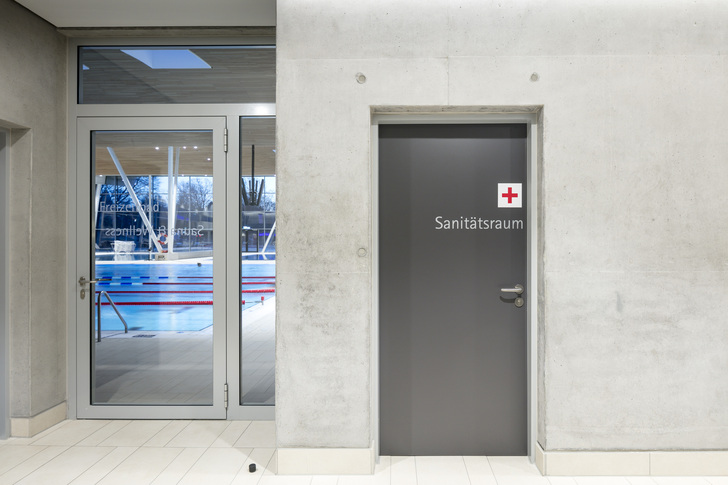 Schörghuber hat sein Angebot an Feucht- und Nassraumtüren erweitert und bietet dabei vielfältige Gestaltungs- und Kombinationsmöglichkeiten an. - Schörghuber